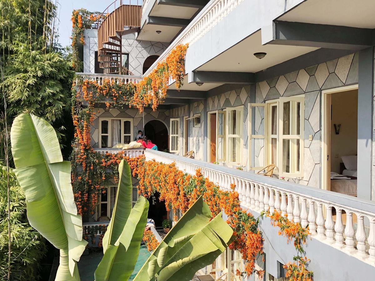 Hotel Grand Holiday Pokhara Exterior foto